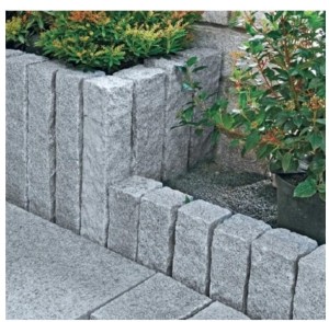 Palisady granitowe łupane .jpg