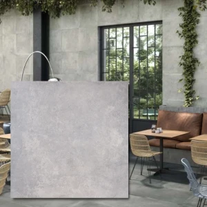 Soft Concrete Iron 100x100 cm – stålgrå klinker