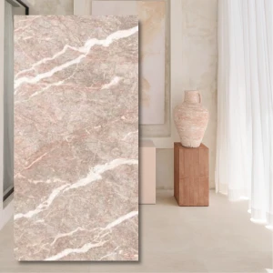 Fior di Pesco Carnico Lux – sintrad kvartsplatta 324×162×1,2 cm, polerad