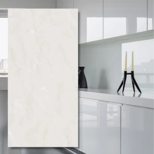 Onice Avorio Lux – polerad kvartsplatta 324x162x1,2 cm