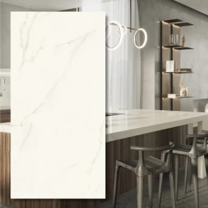 Calacatta Apuano sintrad kvarts, polerad 162x324 12mm