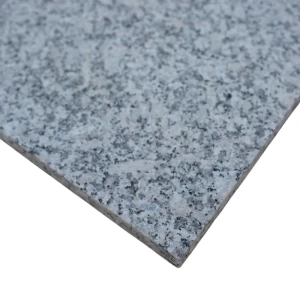 Płytka granitowa szara płomieniowana G602 Bianco Sardo 50x50x5 cm