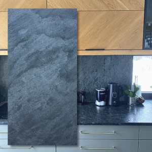 Silver Grey kvartsit stenfanér 122×61×0,2 cm