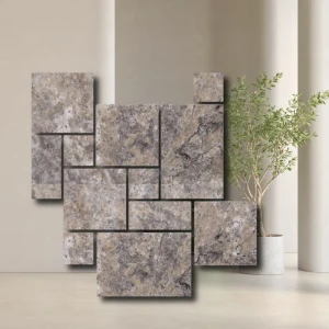 Travertin Ash Argent, antikbehandlad och trumlad 3 cm — Romerskt set (1 set = 0,742 m²)