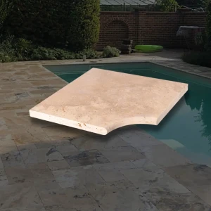 Travertin Hörnkant 3 cm Classic Mix 40,6×61 – Bullnose poolkant