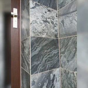 Płytka kwarcytowa Silver Grey szlifowana 2.webp
