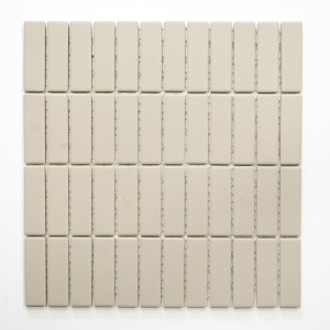 Beige matt rektangulär porslinsmosaik 29,7x29 cm (ark 297x290x6,5 mm)