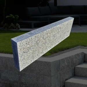 Kantsten i granit 8x30x80–120 cm, flammad ovansida och sida
