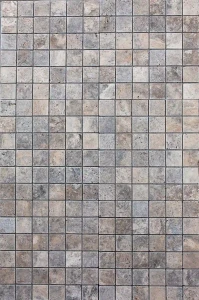 Kamień dekoracyjny trawertyn kostka Ash Argent Mix Bębnowany Mozaika 4,8x4,8x1 cm