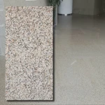 Flammad granitplatta G682, beige-grå 40x60x2 cm