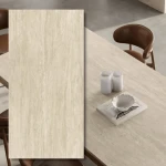 Travertino Pearl Hammered — sintrad kvartsplatta 320x160x0,6 cm