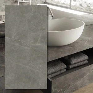 Grey Stone Silk — sintrad kvarts 324x162x1,2 cm