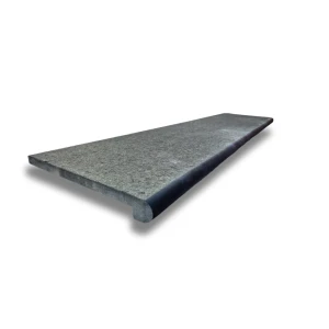 Stopnica Płomieniowana G690 Bazalt Bullnose 135x35x2+2 (1).webp