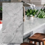 Super White Quartzite 3 cm – Polerad granitskiva