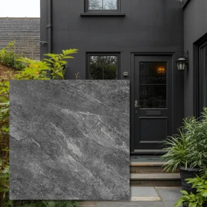 City Quartz Grey Mega 60x60x2 cm – terrassplatta i porslinsklinker