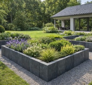 Kadappa black palisada.jpg